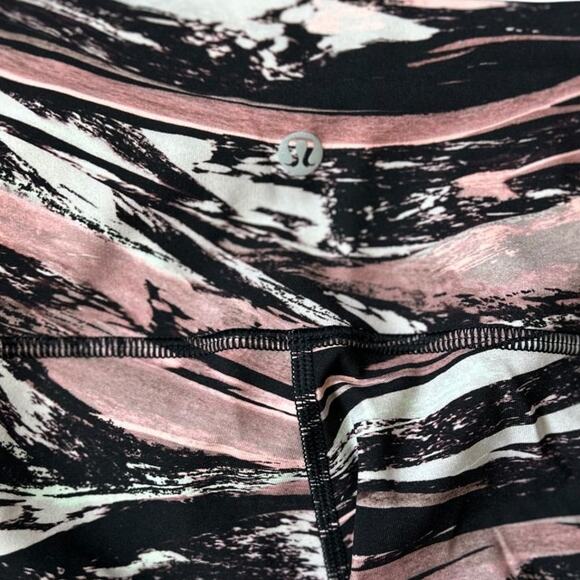 Lululemon Wunder Under Crop High-Rise Full-On Luxtreme 21" Colour Splash Size 8 - Picture 9 of 10